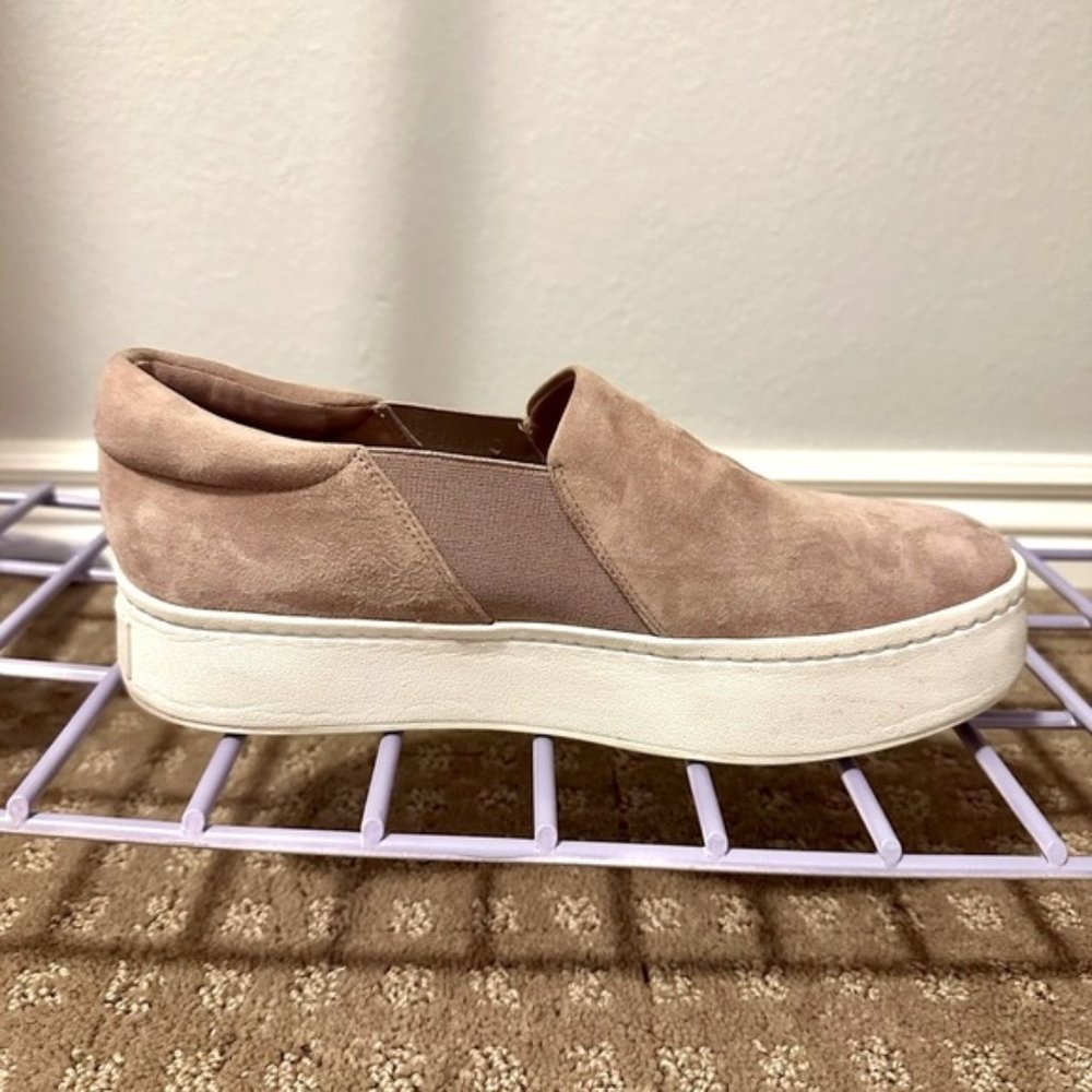 Vince Suede Women's Slip On Platform Everyday Sneaker Sz 8 Used Trendy